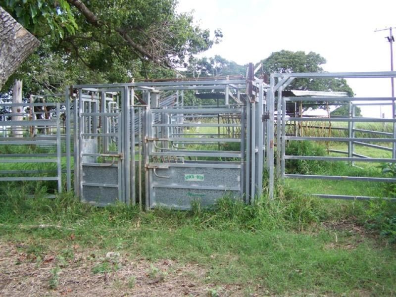 Goomboorian QLD 4570