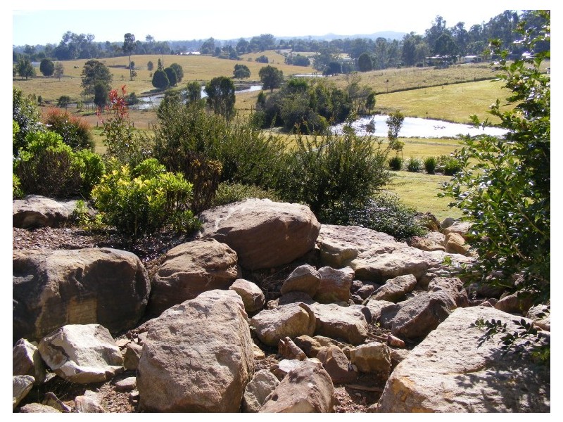 26 Mataranka Road, Veteran QLD 4570