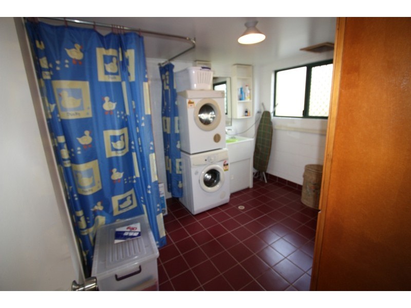 38 Power, Widgee QLD 4570