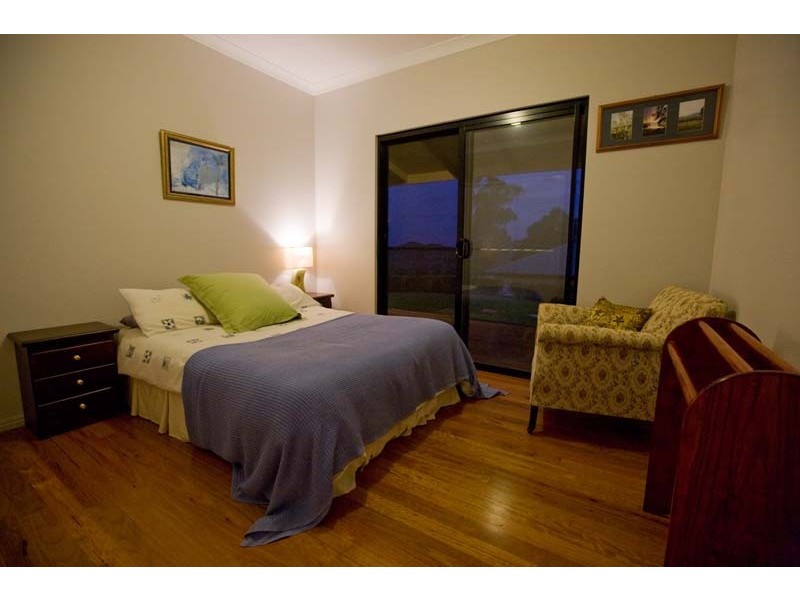 Long Flat QLD 4570