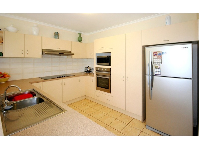 15 Mayflower ave, Cooloola Cove QLD 4580