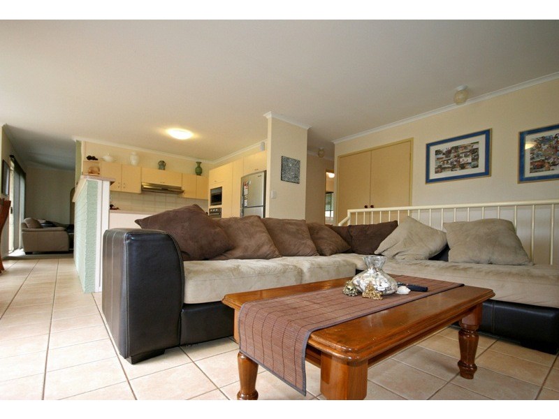 15 Mayflower ave, Cooloola Cove QLD 4580