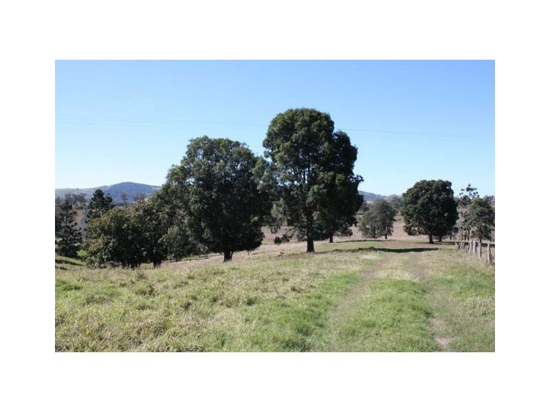 Theebine QLD 4570