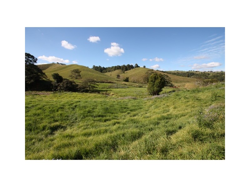 Pinbarren QLD 4568