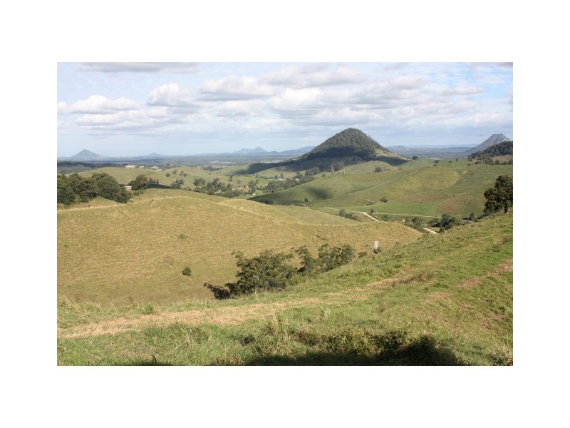 Pinbarren QLD 4568