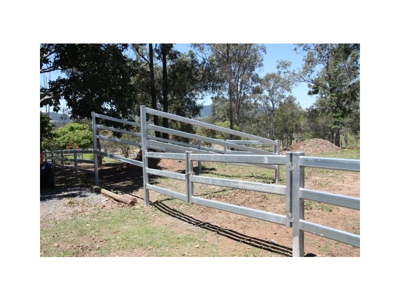 135 UPPER WIDGEE, Widgee QLD 4570