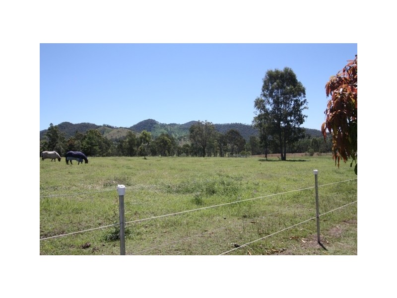 135 UPPER WIDGEE, Widgee QLD 4570