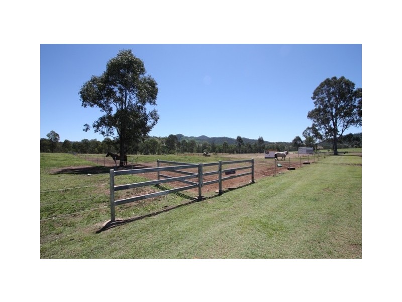 135 UPPER WIDGEE, Widgee QLD 4570