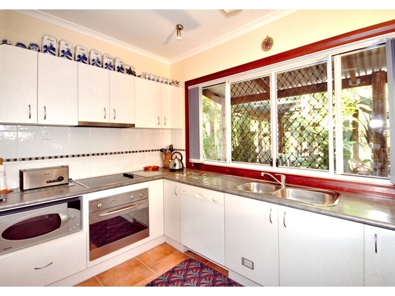 27 Fyshburn Drive, Cooloola Cove QLD 4580