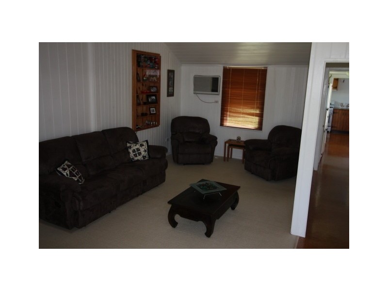 Wolvi QLD 4570