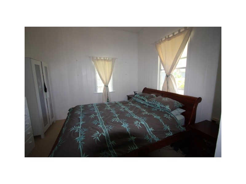 Wolvi QLD 4570
