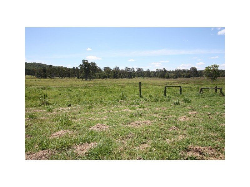 Wolvi QLD 4570