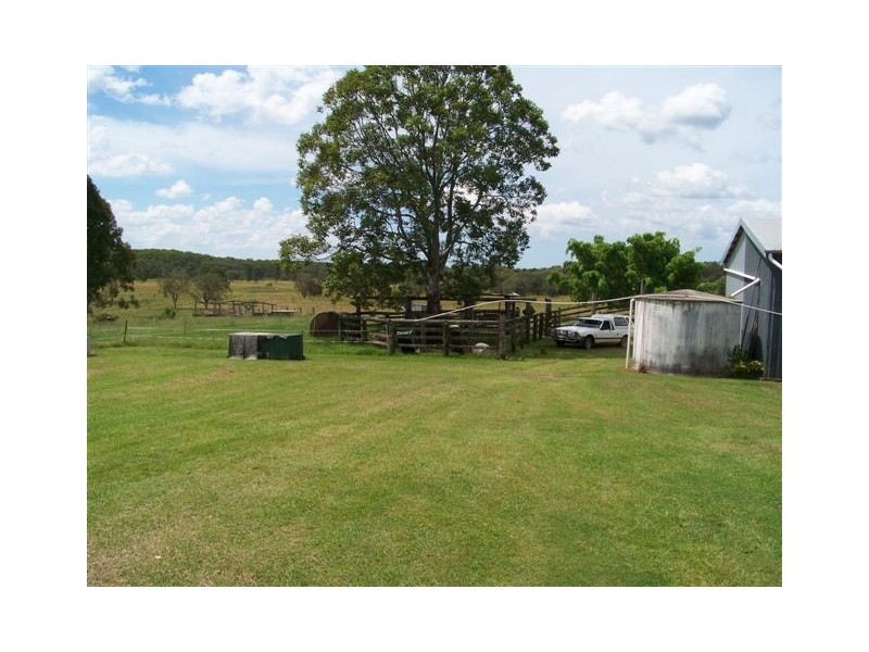 Wolvi QLD 4570