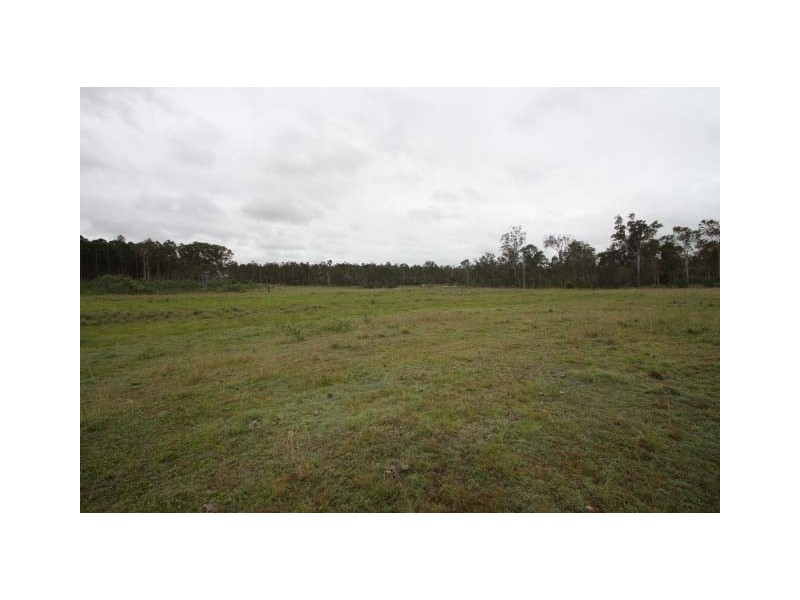 Sexton QLD 4570