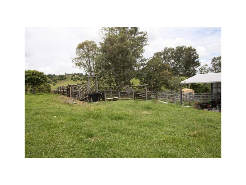 Wolvi QLD 4570