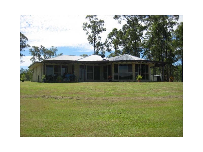Glenwood QLD 4570