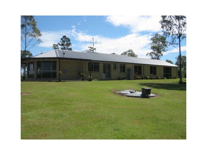 Glenwood QLD 4570
