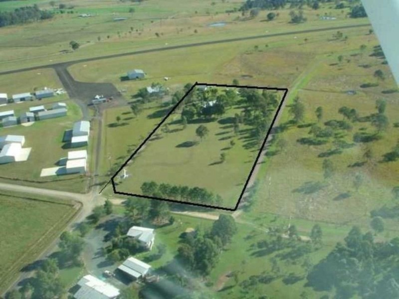 18 Lobwein, Kybong QLD 4570