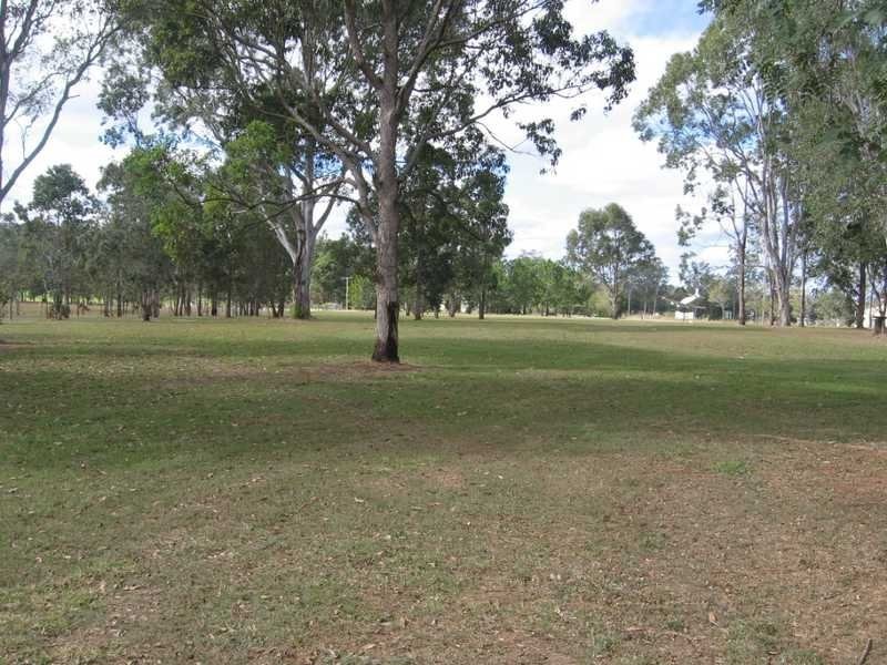 18 Lobwein, Kybong QLD 4570