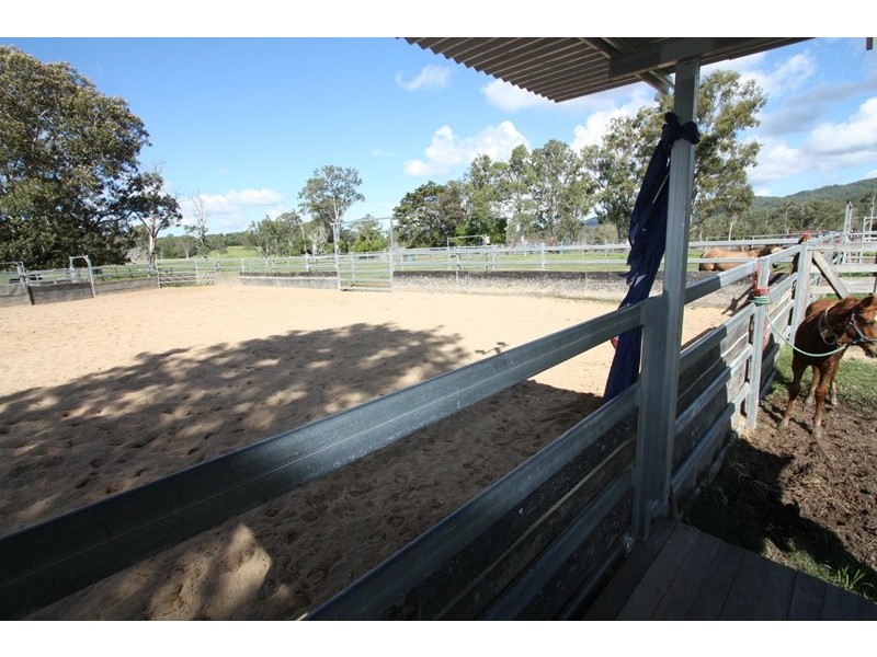 Wolvi QLD 4570