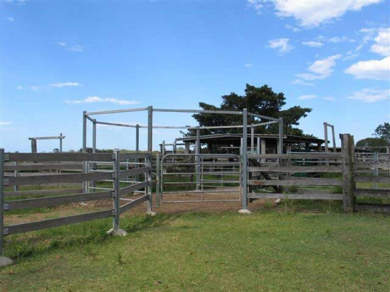 Goomboorian QLD 4570