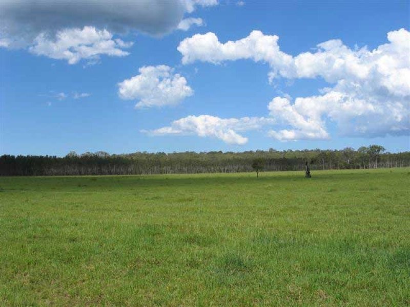 Goomboorian QLD 4570