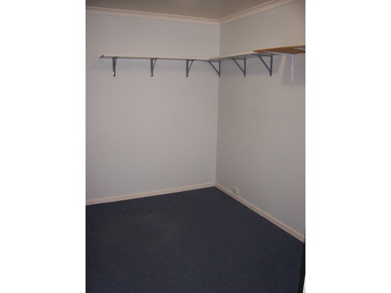 2 short, Gympie QLD 4570