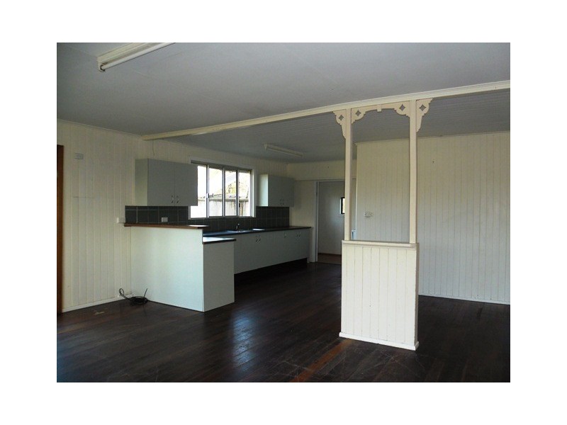 Wolvi QLD 4570