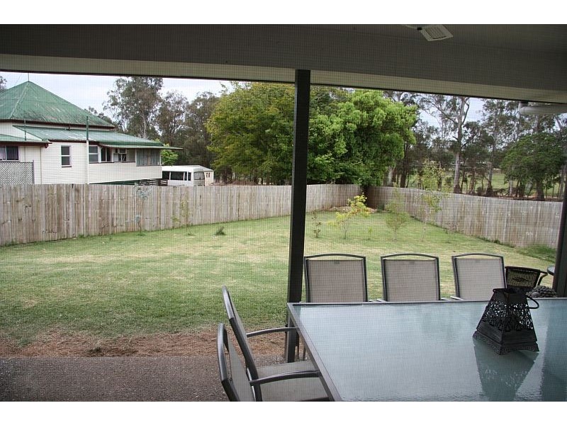 Southside QLD 4570