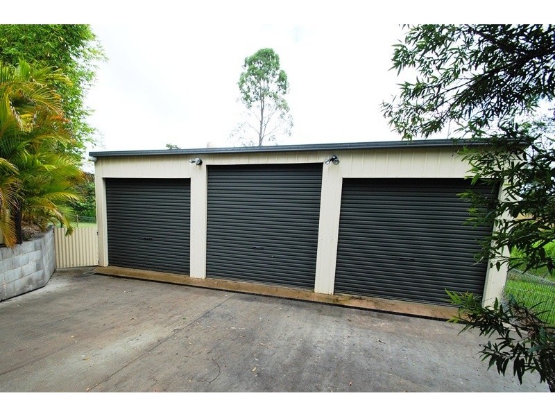Southside QLD 4570