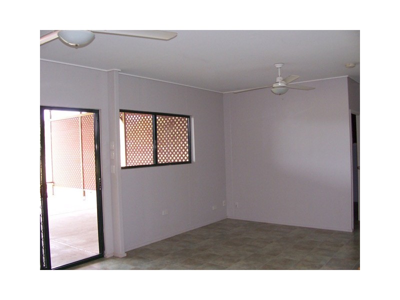 Goomboorian QLD 4570