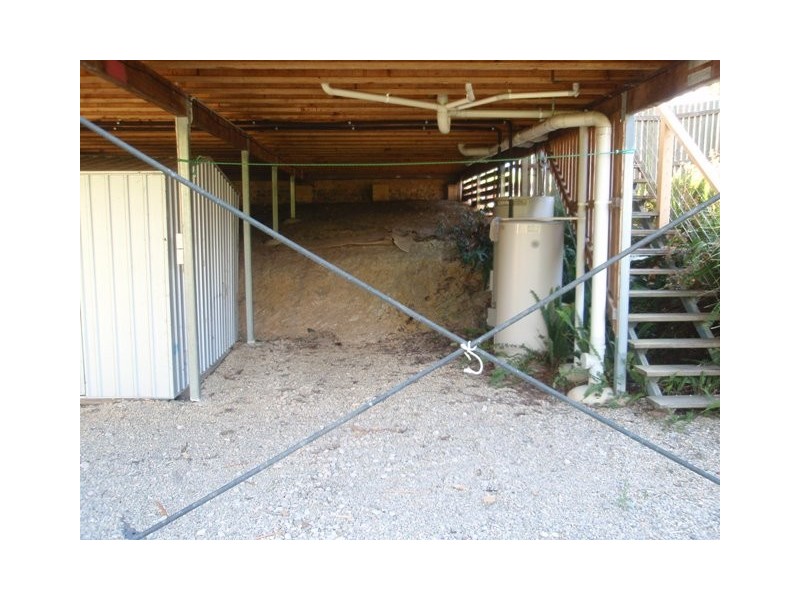 16 Browns Rd, Victory Heights QLD 4570