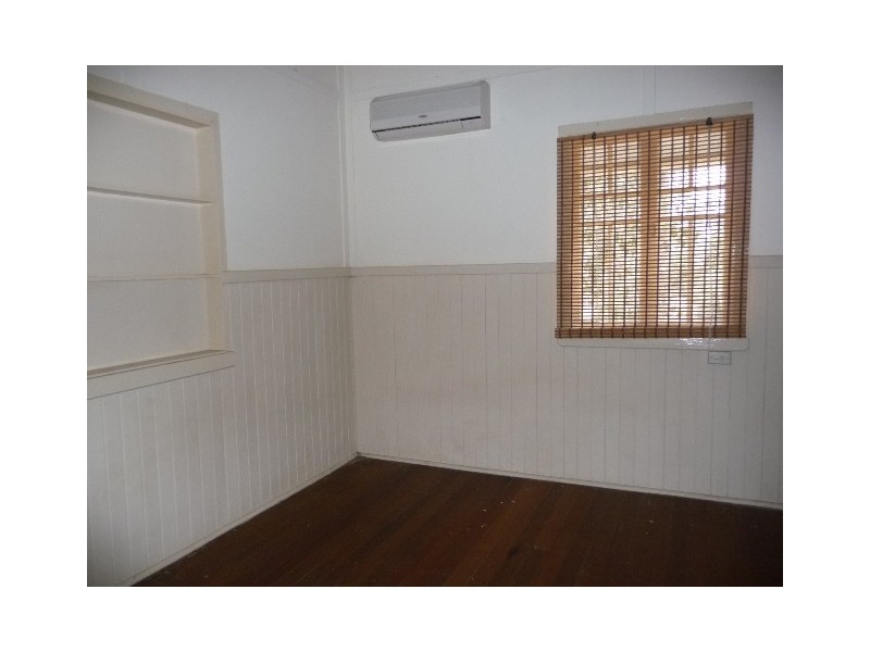 Glenwood QLD 4570