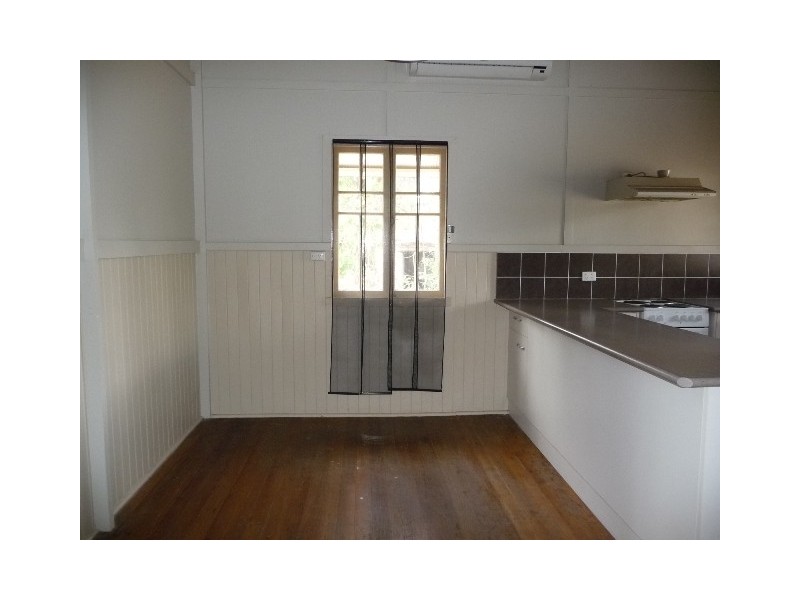 Glenwood QLD 4570