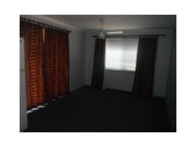 Glenwood QLD 4570