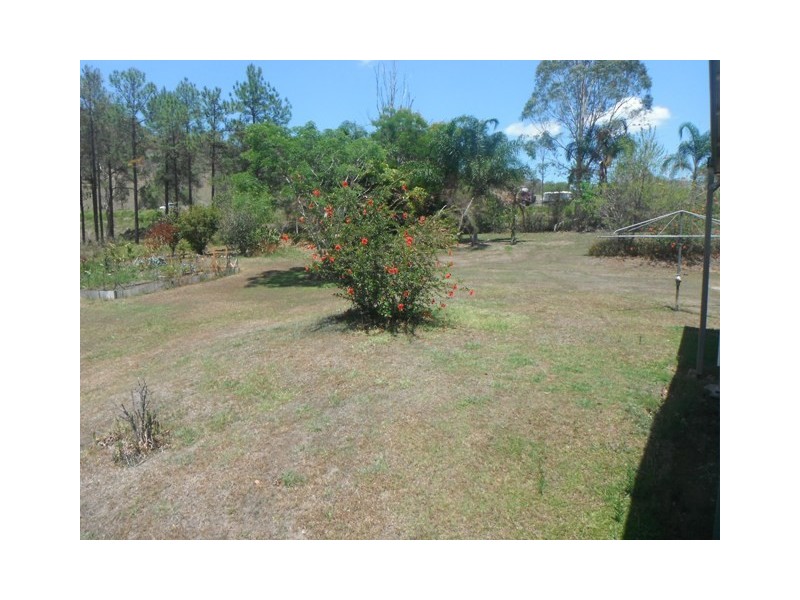 Glenwood QLD 4570