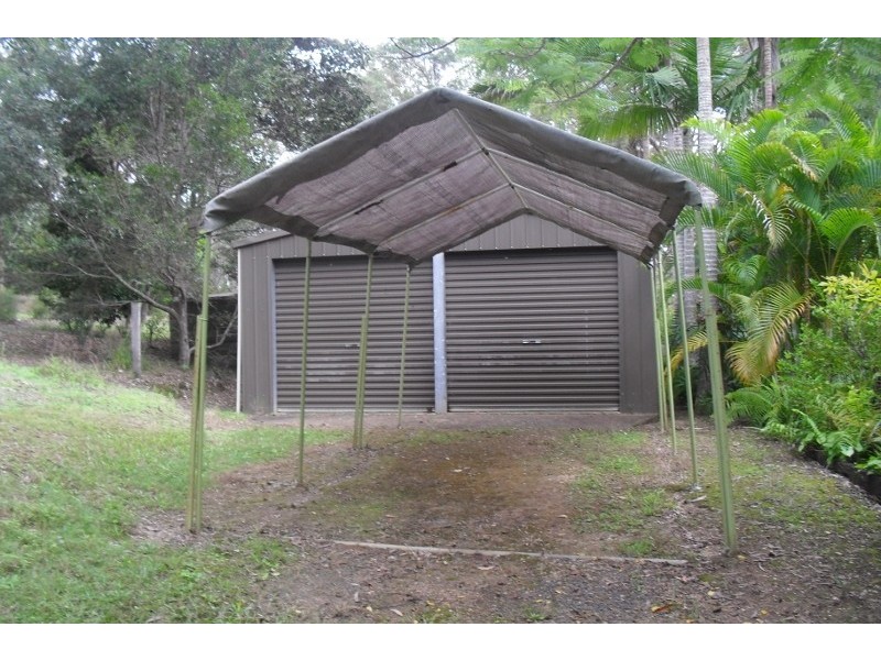 Canina QLD 4570