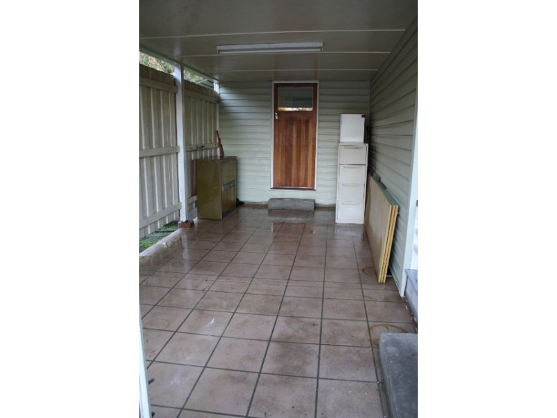 9 Burchill Lane  (off Araluan Tce), Monkland QLD 4570