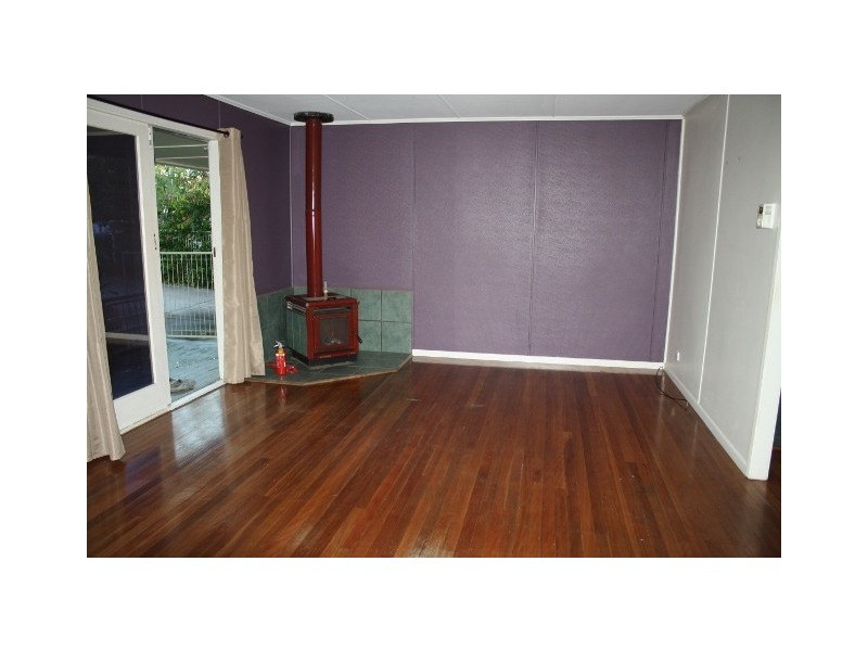 9 Burchill Lane  (off Araluan Tce), Monkland QLD 4570