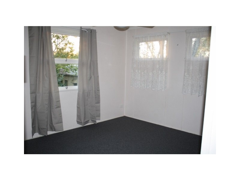 9 Burchill Lane  (off Araluan Tce), Monkland QLD 4570