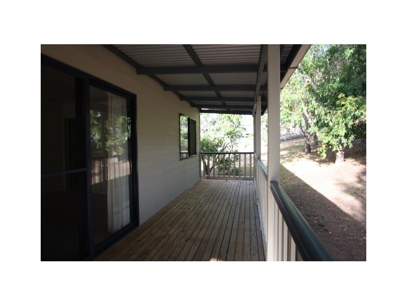 2/6 Louisa St, Gympie QLD 4570