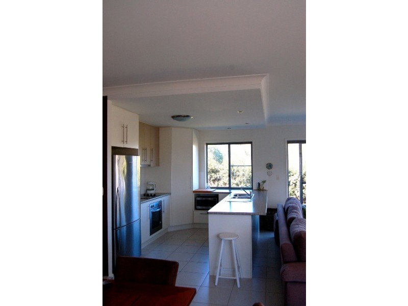 17 Premier Ave, Jones Hill QLD 4570