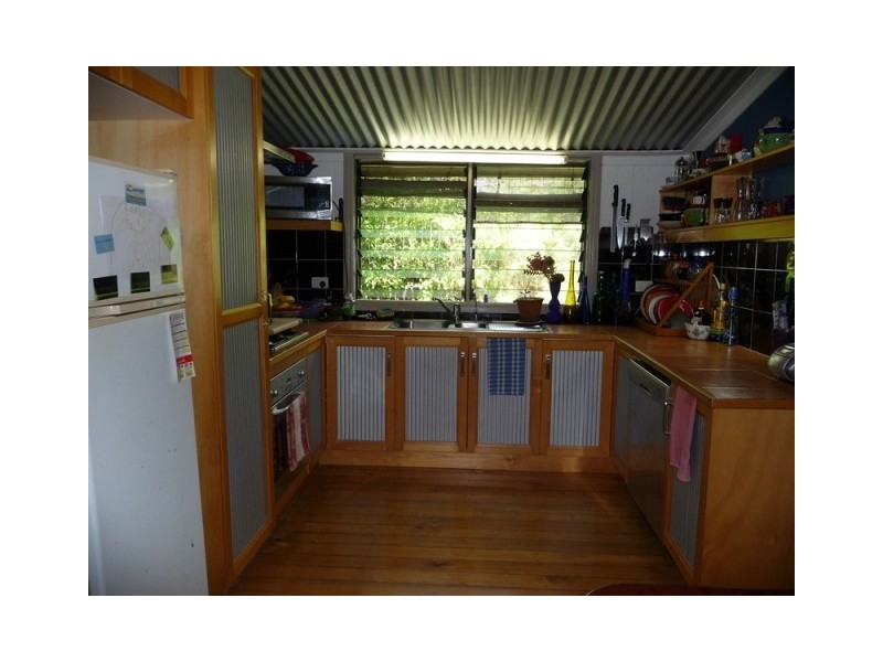 6 Laurie Lane, Gympie QLD 4570