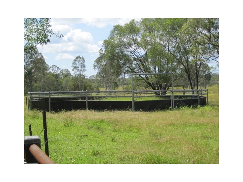 10  Counter Rd, Wolvi QLD 4570