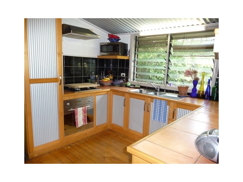 6 Laurie Lane, Gympie QLD 4570