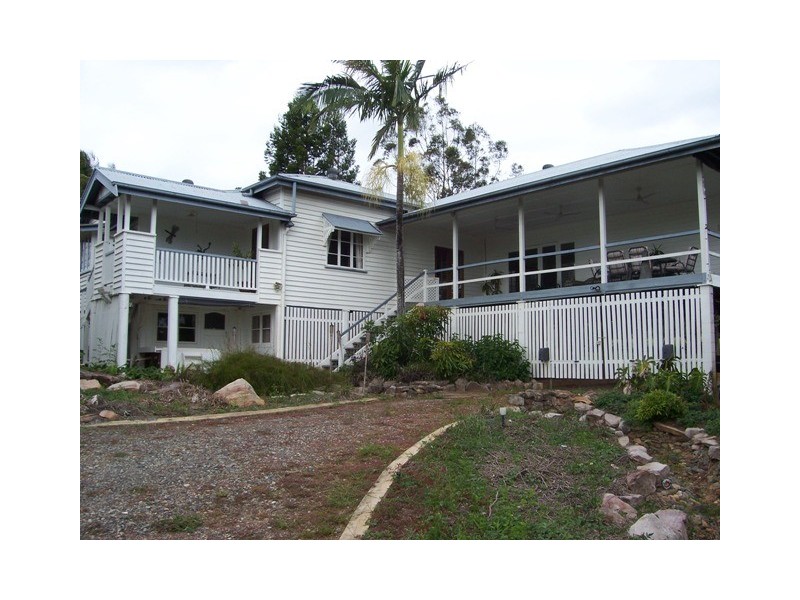 296 Hoopers Rd, Curra QLD 4570