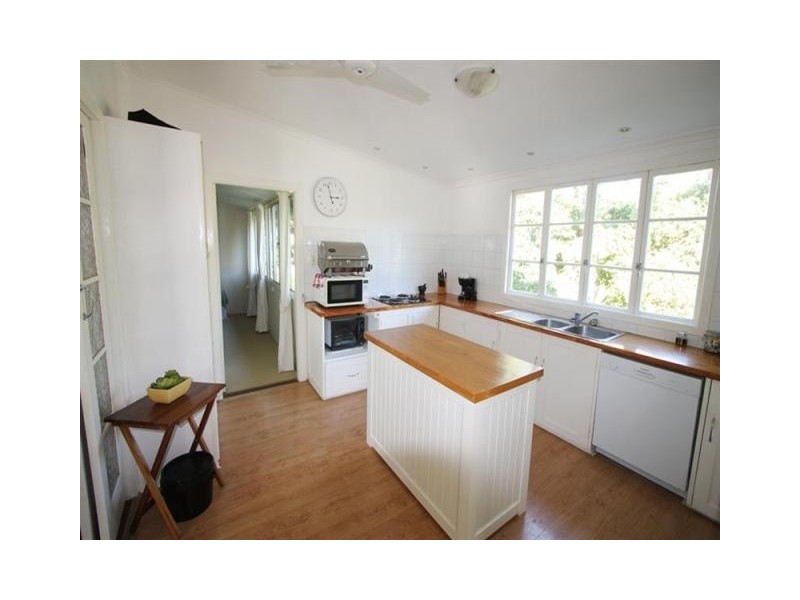 296 Hoopers Rd, Curra QLD 4570