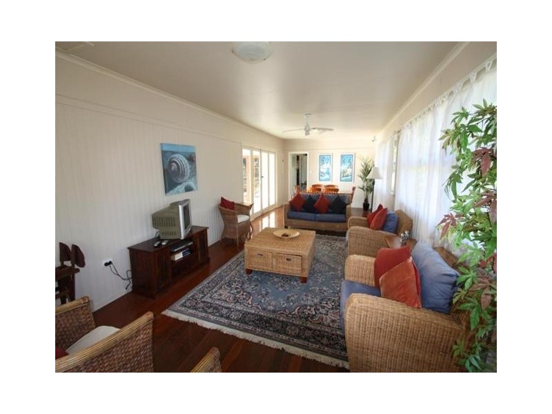 296 Hoopers Rd, Curra QLD 4570