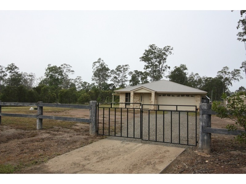 4 Severn Chase, Curra QLD 4570