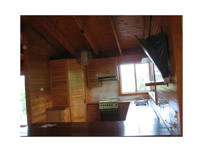 38 Barina crt, Pomona QLD 4568